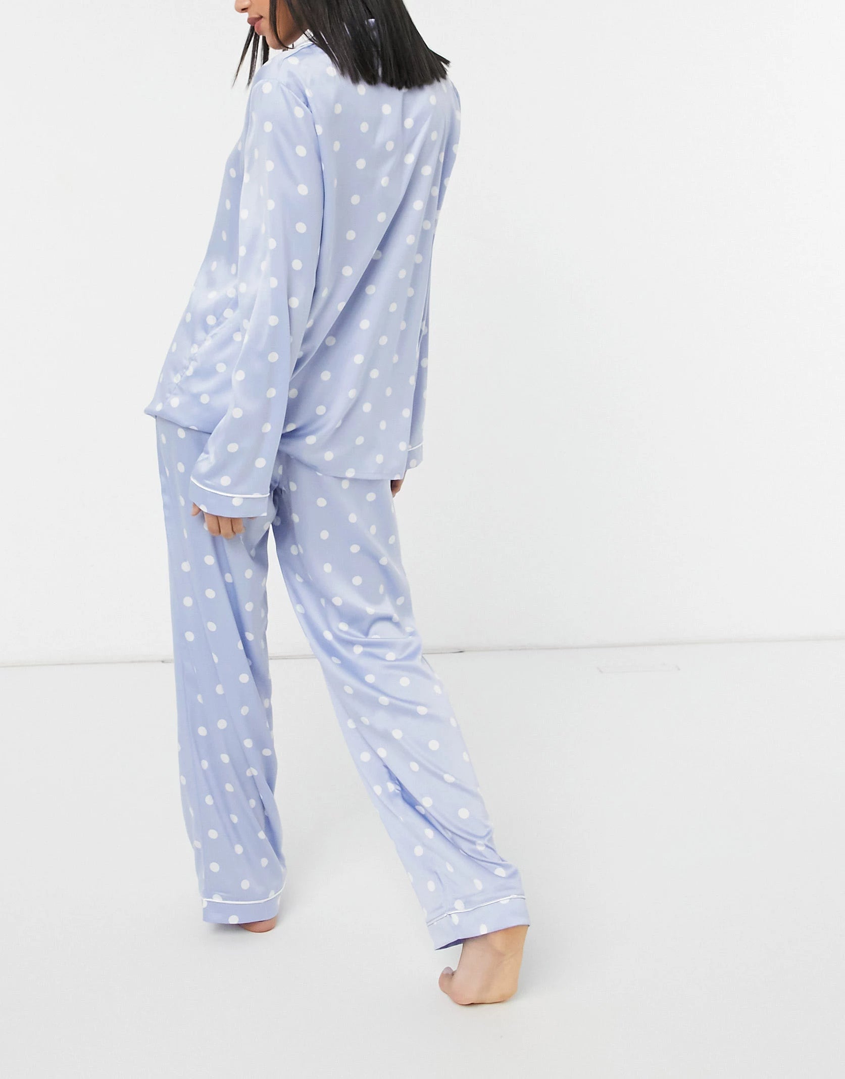 Lavender Color Digital Abstract Printed loungewear/Nightsuit For Women With Pants.