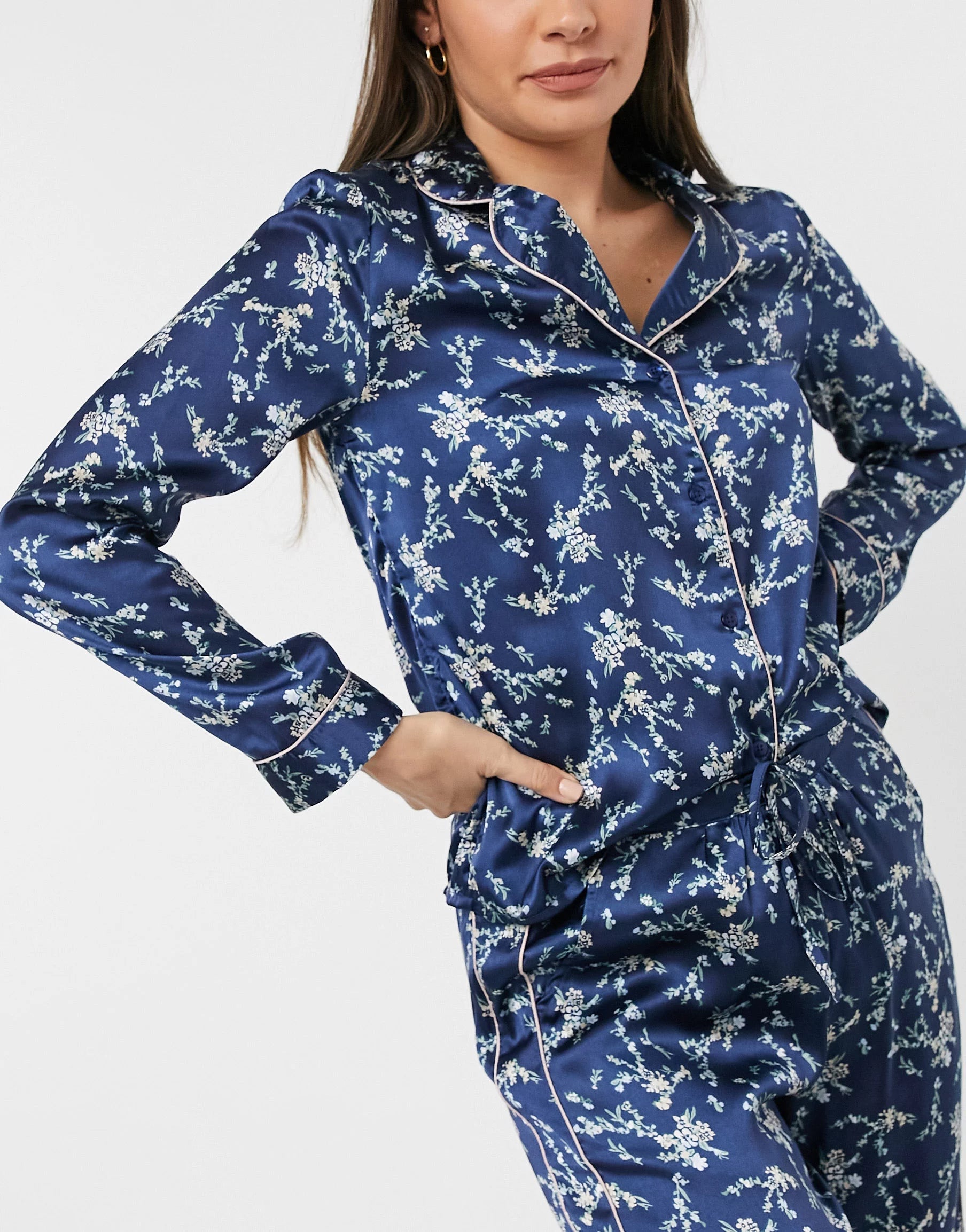 Navy Blue Color Digital Abstract Printed loungewear/Nightsuit For Women With Pants.