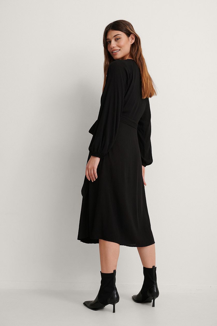Black Tie Overlap Midi Dress
